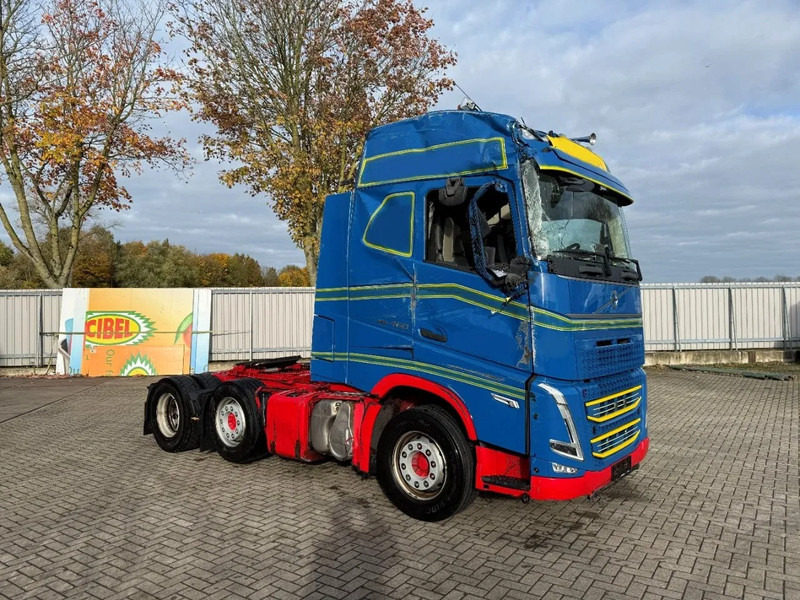 Volvo FH5-460 / ENGINE RUNING / HYDRAULICS / I-SAVE / VEB+ / ONLY:446560 KM / DOUBLE TANK / LWDS / EURO-6 / 2021 - Ťahač: obrázok 2 Volvo FH5-460 / ENGINE RUNING / HYDRAULICS / I-SAVE / VEB+ / ONLY:446560 KM / DOUBLE TANK / LWDS / EURO-6 / 2021 - Ťahač: obrázok 2