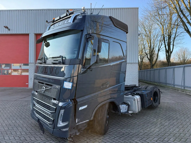 Volvo FH5-460 / VEB+ / HYDRAULICS / I-PARKCOOL / ONLY:188538 KM / FULL-AIR / ACC / LWDS / AUTOMATIC / EURO-6 / 2023 - Ťahač: obrázok 1 Volvo FH5-460 / VEB+ / HYDRAULICS / I-PARKCOOL / ONLY:188538 KM / FULL-AIR / ACC / LWDS / AUTOMATIC / EURO-6 / 2023 - Ťahač: obrázok 1