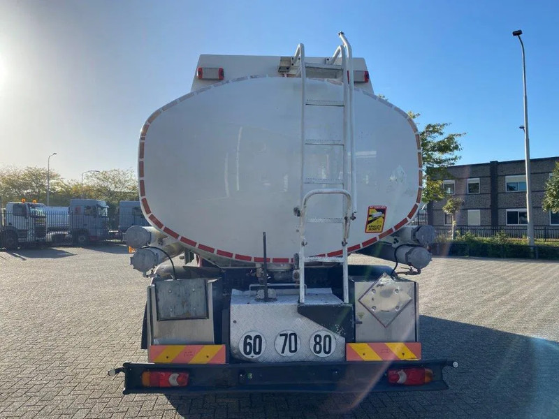 Volvo FL7-290 / 5 COMPARTIMENTS / 13000 LITER TOTAL / PUMP / AUTOMATIC / EURO-5 / 2009 - Cisternové vozidlo: obrázok 4 Volvo FL7-290 / 5 COMPARTIMENTS / 13000 LITER TOTAL / PUMP / AUTOMATIC / EURO-5 / 2009 - Cisternové vozidlo: obrázok 4