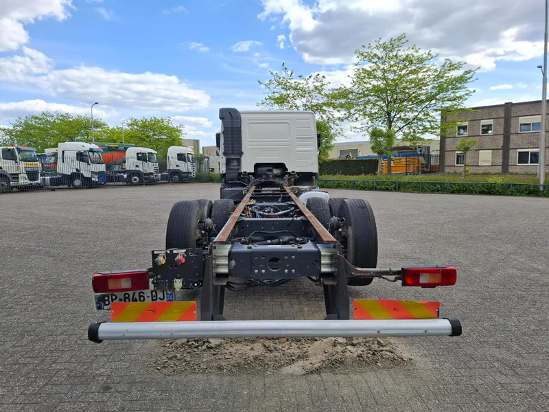 Volvo FM13-420 / VEB+ / LIFT+LENKACHSE / INLINER / AIRCO / AUTOMATIC / EURO-5 / 2011 - Podvozek s kabinou: obrázok 4 Volvo FM13-420 / VEB+ / LIFT+LENKACHSE / INLINER / AIRCO / AUTOMATIC / EURO-5 / 2011 - Podvozek s kabinou: obrázok 4