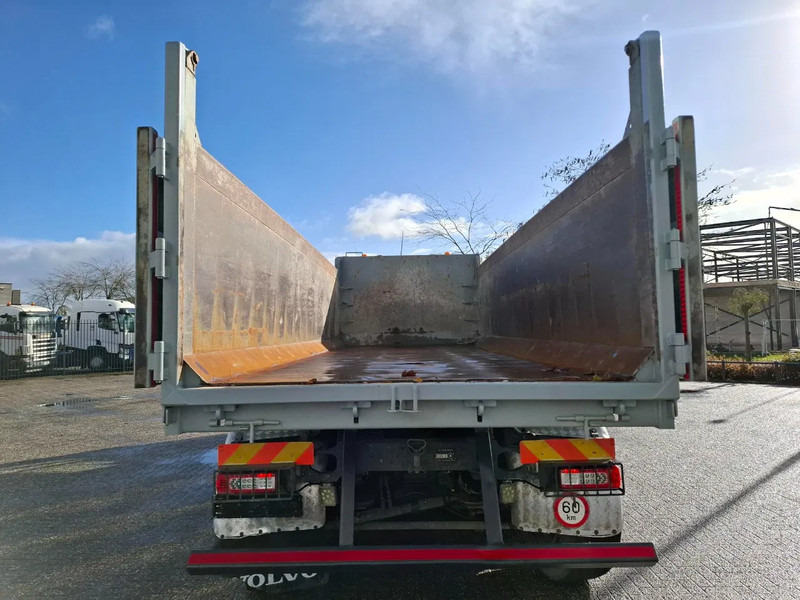 Sklápač Volvo FMX-460 / 8X4 / BIG AXLE / VEB+ / ONLY:344574 KM / LIFT+LENKACHSE / 21CM³ / AUTOMATIC / EURO-6 / 2015: obrázok 8 Sklápač Volvo FMX-460 / 8X4 / BIG AXLE / VEB+ / ONLY:344574 KM / LIFT+LENKACHSE / 21CM³ / AUTOMATIC / EURO-6 / 2015: obrázok 8