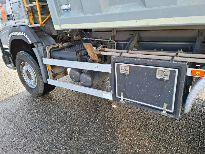 Sklápač Volvo FMX-460 / 8X4 / BIG AXLE / VEB+ / ONLY:344574 KM / LIFT+LENKACHSE / 21CM³ / AUTOMATIC / EURO-6 / 2015: obrázok 20 Sklápač Volvo FMX-460 / 8X4 / BIG AXLE / VEB+ / ONLY:344574 KM / LIFT+LENKACHSE / 21CM³ / AUTOMATIC / EURO-6 / 2015: obrázok 20