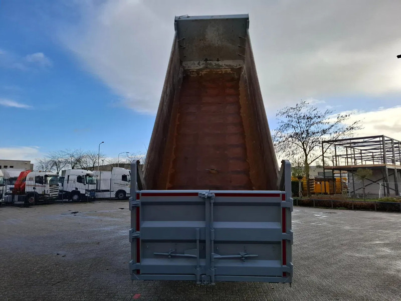 Sklápač Volvo FMX-460 / 8X4 / BIG AXLE / VEB+ / ONLY:344574 KM / LIFT+LENKACHSE / 21CM³ / AUTOMATIC / EURO-6 / 2015: obrázok 9 Sklápač Volvo FMX-460 / 8X4 / BIG AXLE / VEB+ / ONLY:344574 KM / LIFT+LENKACHSE / 21CM³ / AUTOMATIC / EURO-6 / 2015: obrázok 9