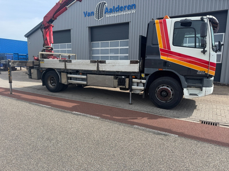 DAF CF75-250, HMF 1583 K4 + 1, Remote Control - Auto s hydraulickou rukou: obrázok 3 DAF CF75-250, HMF 1583 K4 + 1, Remote Control - Auto s hydraulickou rukou: obrázok 3