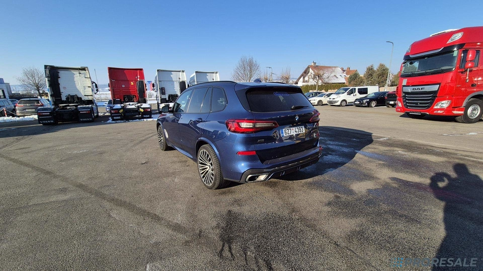 BMW X5 M50D 3,0 294 kW - Automobil: obrázok 5 BMW X5 M50D 3,0 294 kW - Automobil: obrázok 5