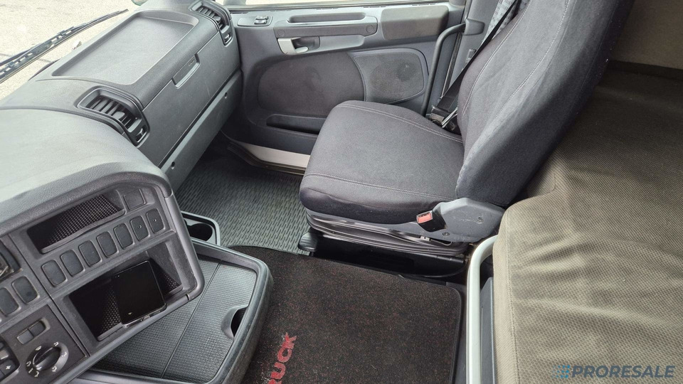 SCANIA R410 N320 HIGH LINE EURO 6 - Ťahač: obrázok 5 SCANIA R410 N320 HIGH LINE EURO 6 - Ťahač: obrázok 5