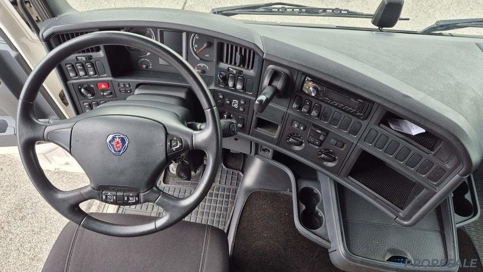 SCANIA R410 N320 HIGH LINE EURO 6 - Ťahač: obrázok 4 SCANIA R410 N320 HIGH LINE EURO 6 - Ťahač: obrázok 4