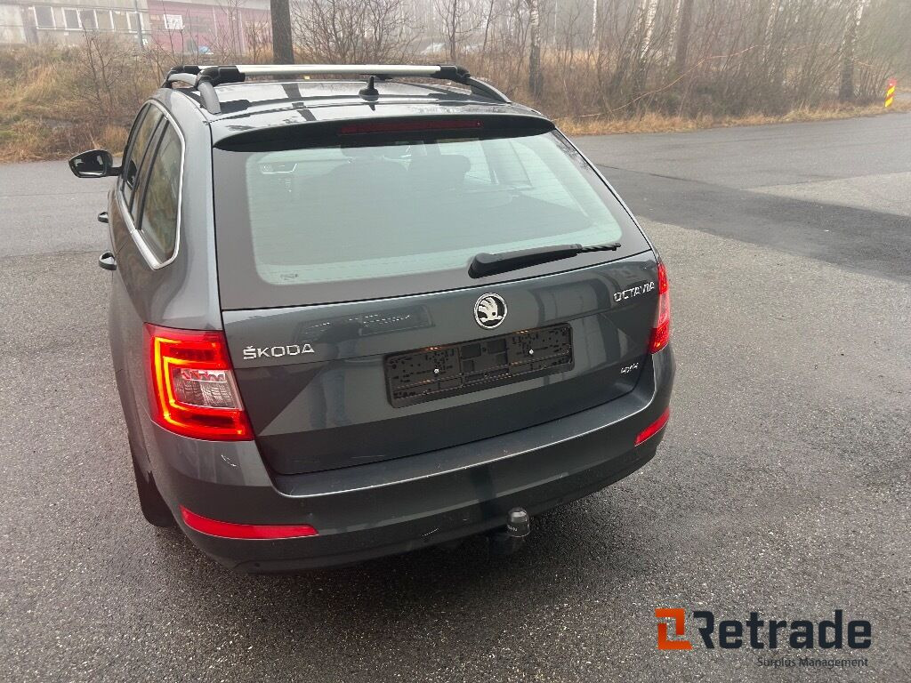 2016 Personbil SKODA OCTAVIA 1.8 TSI 180 hk 4x4 Style 6DSG EU-Godkjent - Automobil: obrázok 5 2016 Personbil SKODA OCTAVIA 1.8 TSI 180 hk 4x4 Style 6DSG EU-Godkjent - Automobil: obrázok 5