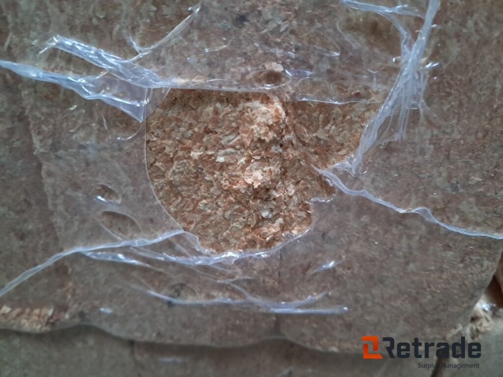 33 paller RUF træbriketter - Nástroj/ Vybavenie: obrázok 5 33 paller RUF træbriketter - Nástroj/ Vybavenie: obrázok 5