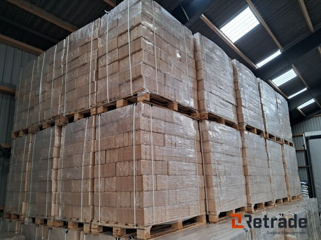 5 paller RUF træbriketter - Nástroj/ Vybavenie: obrázok 2 5 paller RUF træbriketter - Nástroj/ Vybavenie: obrázok 2