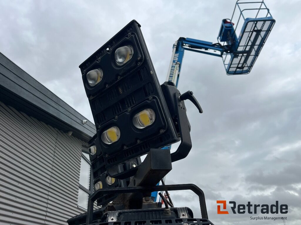 Belysning Atlas Copco QLB 60 Lys tårn teleskop - Stavebné zariadenia: obrázok 5 Belysning Atlas Copco QLB 60 Lys tårn teleskop - Stavebné zariadenia: obrázok 5