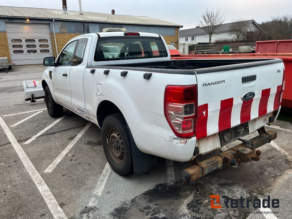 Ford Ranger 2.2 Tdci Rab Cab 4x4 Manuel med sneplov - Automobil: obrázok 1 Ford Ranger 2.2 Tdci Rab Cab 4x4 Manuel med sneplov - Automobil: obrázok 1