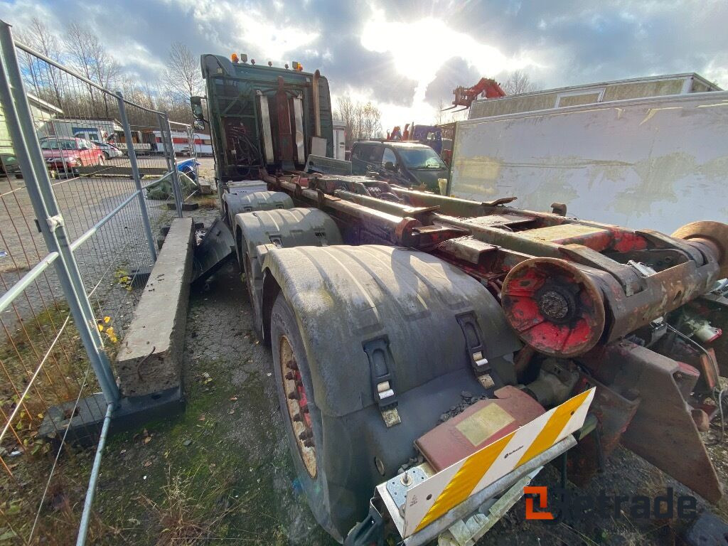 Lastväxlare Tridem Volvo FH 480-37 Reservdelsbil - Hákový nosič kontajnerov: obrázok 4 Lastväxlare Tridem Volvo FH 480-37 Reservdelsbil - Hákový nosič kontajnerov: obrázok 4