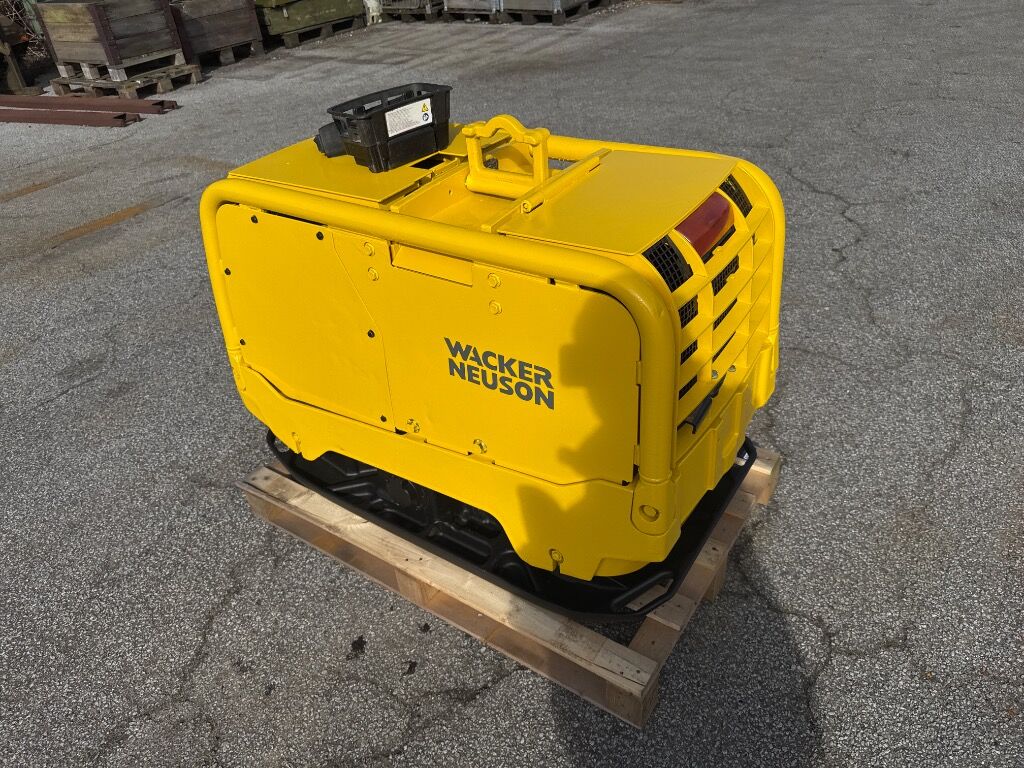 Pladevibrator Wacker Neuson Dpu80 R Remote - Vibračná doska: obrázok 2 Pladevibrator Wacker Neuson Dpu80 R Remote - Vibračná doska: obrázok 2