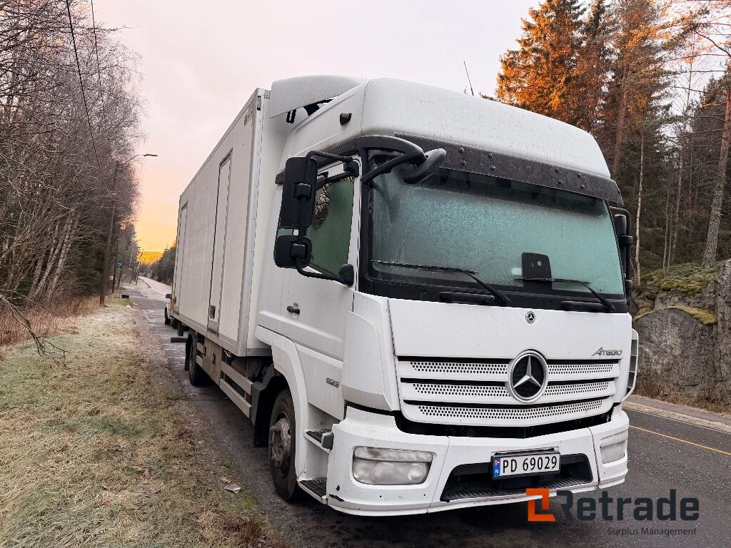 Skapbil MERCEDES-BENZ Atego nylig EU - Skříňový nákladní auto: obrázok 3 Skapbil MERCEDES-BENZ Atego nylig EU - Skříňový nákladní auto: obrázok 3