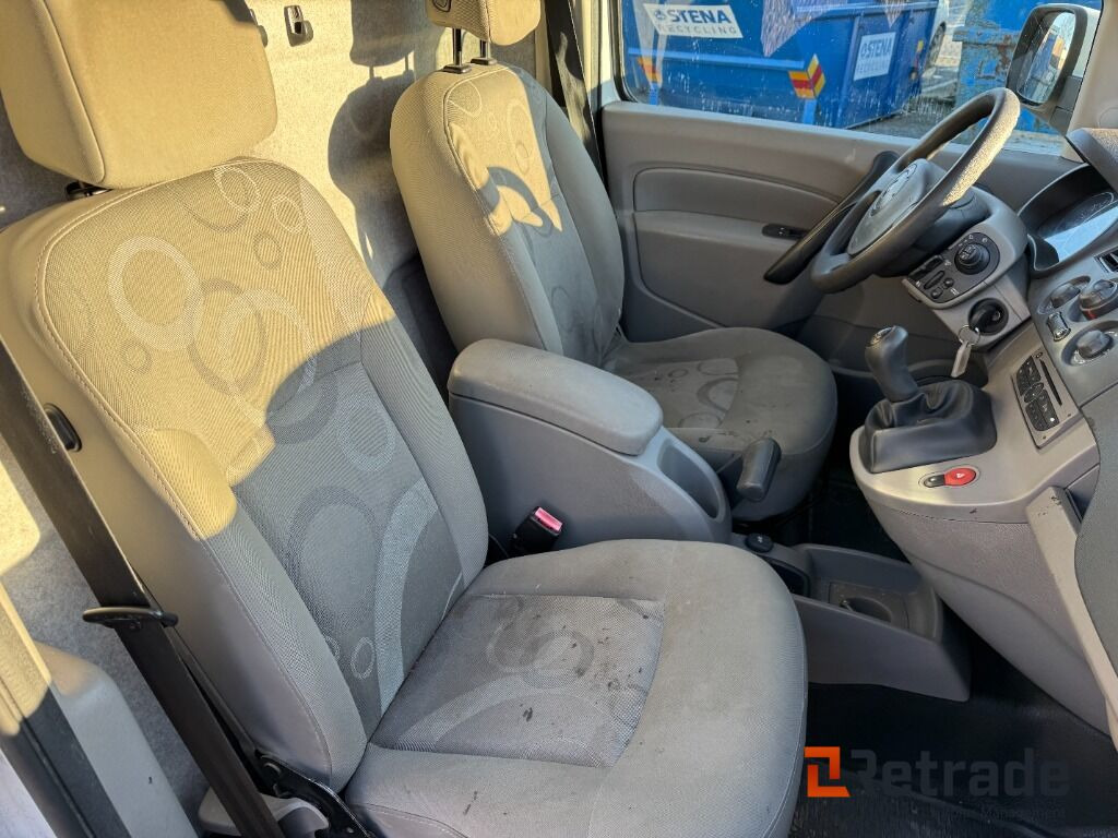 Skåpbil Renault Kangoo Express 1.5 dCi - Automobil: obrázok 5 Skåpbil Renault Kangoo Express 1.5 dCi - Automobil: obrázok 5