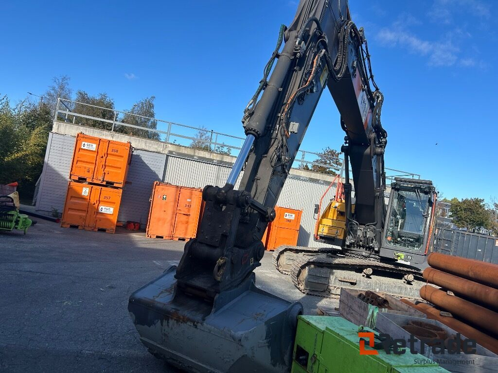 2018 Beltegraver 31750 kg Volvo EC 300 E nl + Bor rig-Spunt agregat-Rotortilt og skuffer - Stavebné stroje: obrázok 3 2018 Beltegraver 31750 kg Volvo EC 300 E nl + Bor rig-Spunt agregat-Rotortilt og skuffer - Stavebné stroje: obrázok 3