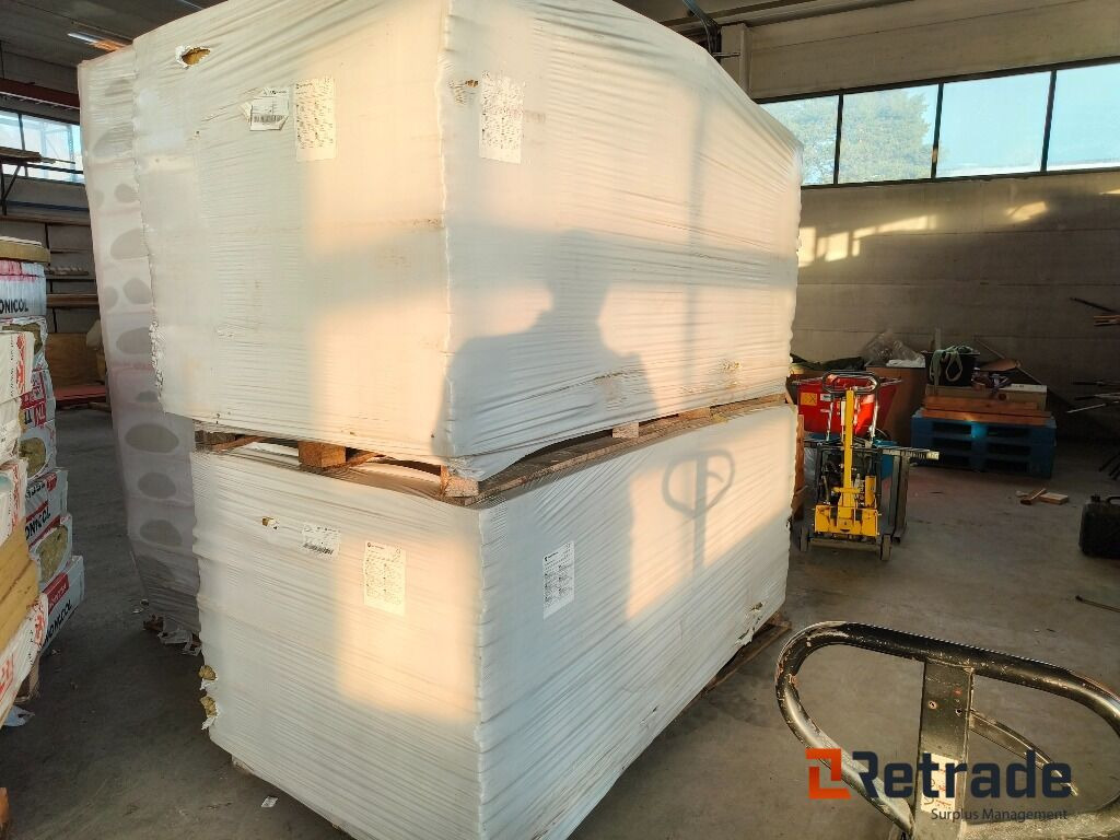 Tak isoalsjon 310m2, Techonicol Technoroof V60 - Nástroj/ Vybavenie: obrázok 1 Tak isoalsjon 310m2, Techonicol Technoroof V60 - Nástroj/ Vybavenie: obrázok 1