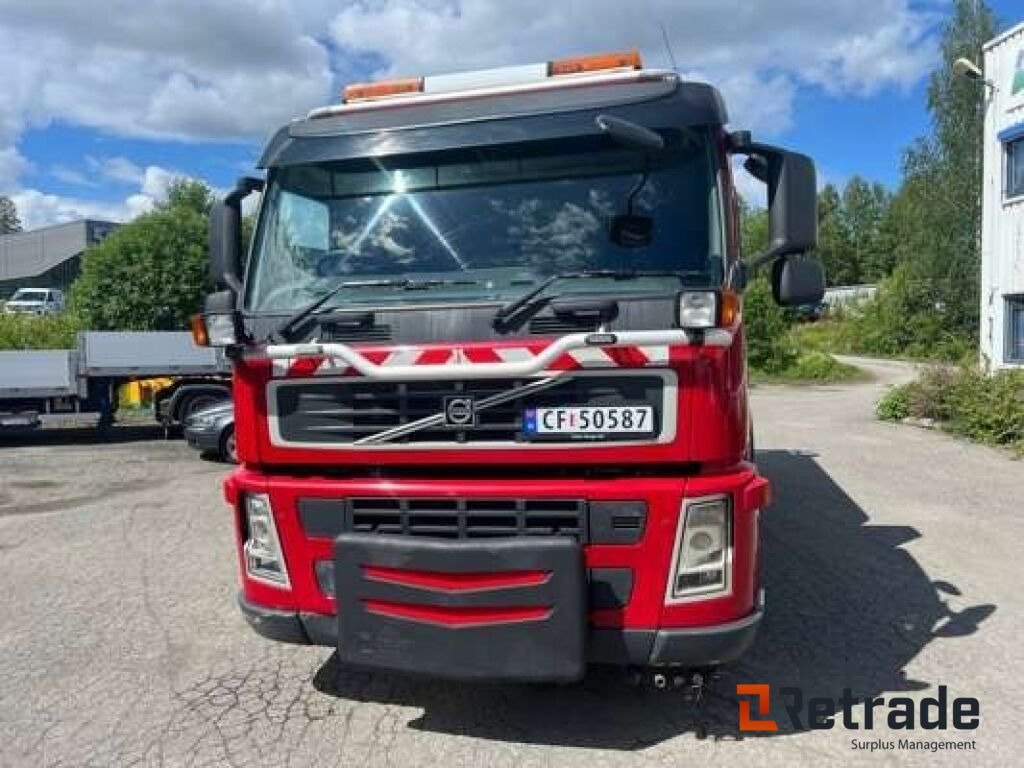 Volvo FE 300 Feiebil / Kombibil med Tipp og Brøyteoppsett - Zametacie vozidlo: obrázok 3 Volvo FE 300 Feiebil / Kombibil med Tipp og Brøyteoppsett - Zametacie vozidlo: obrázok 3