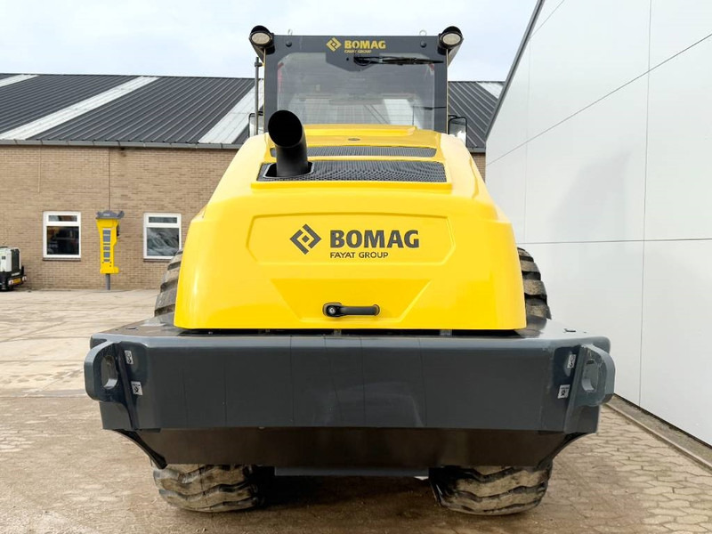 Bomag BW226D-5CL - NEW / Cummins engine - Valec: obrázok 4 Bomag BW226D-5CL - NEW / Cummins engine - Valec: obrázok 4