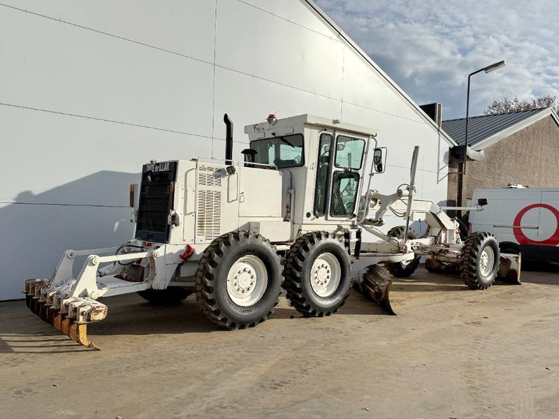 Cat 120H - CE Certified / Brand New Tyres! - Zrovnávač: obrázok 4 Cat 120H - CE Certified / Brand New Tyres! - Zrovnávač: obrázok 4