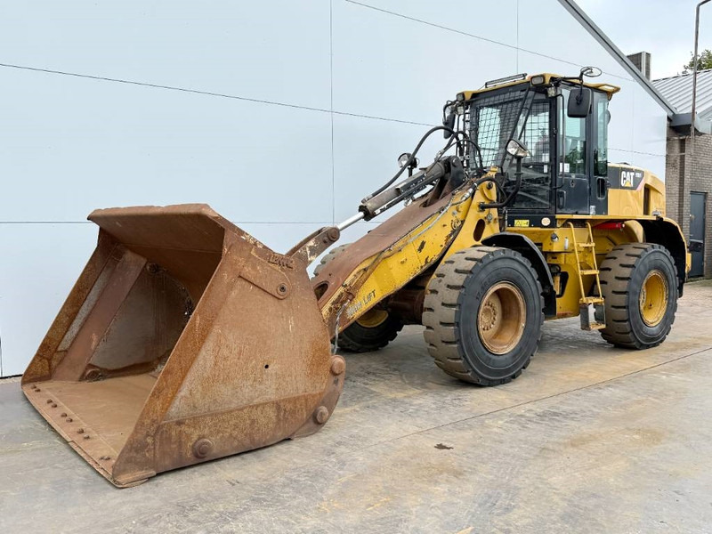 Cat 930H - New Tires / High-tip Bucket / Auto Greasing - Kolesový nakladač: obrázok 3 Cat 930H - New Tires / High-tip Bucket / Auto Greasing - Kolesový nakladač: obrázok 3