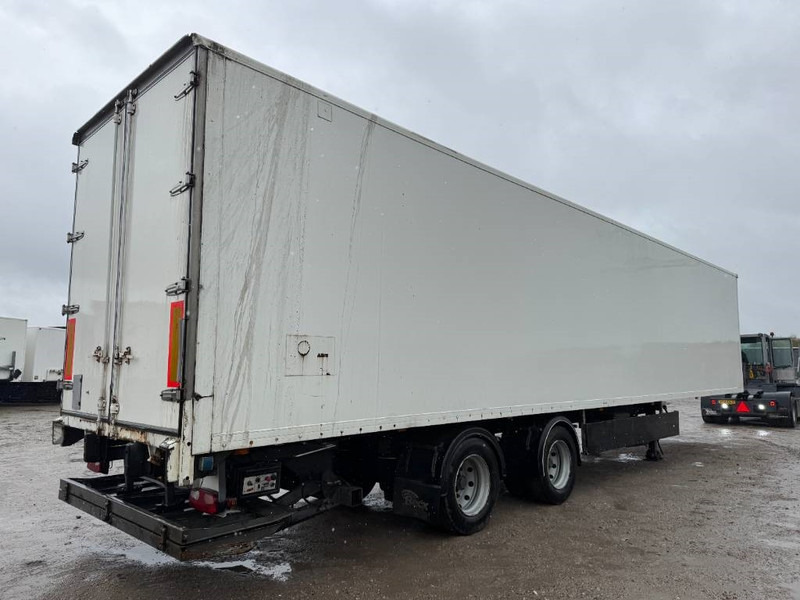 Fruehauf ONCRK 32-220 A - Taillift / Forced Steering - Náves skriňové: obrázok 4 Fruehauf ONCRK 32-220 A - Taillift / Forced Steering - Náves skriňové: obrázok 4