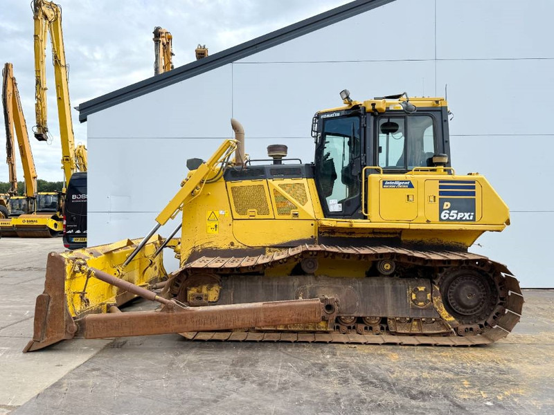 Komatsu D65PXi-18 - Backup Camera / Airco / CE + EPA - Buldozér: obrázok 2 Komatsu D65PXi-18 - Backup Camera / Airco / CE + EPA - Buldozér: obrázok 2