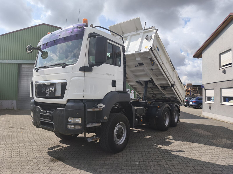 MAN MAN TGS 26.440 Kipper 6x6 Bordmatik Rollplane AHK Euro 5 - Sklápač: obrázok 2 MAN MAN TGS 26.440 Kipper 6x6 Bordmatik Rollplane AHK Euro 5 - Sklápač: obrázok 2