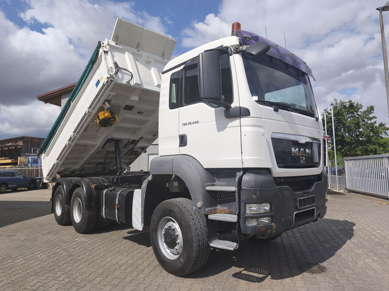 MAN MAN TGS 26.440 Kipper 6x6 Bordmatik Rollplane AHK Euro 5 - Sklápač: obrázok 5 MAN MAN TGS 26.440 Kipper 6x6 Bordmatik Rollplane AHK Euro 5 - Sklápač: obrázok 5