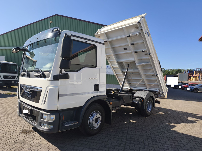 MAN TGL 8.180 Meiller Dreiseitenkipper 3-Sitzer 4x2 Euro 6 AHK (7) - Sklápač: obrázok 2 MAN TGL 8.180 Meiller Dreiseitenkipper 3-Sitzer 4x2 Euro 6 AHK (7) - Sklápač: obrázok 2