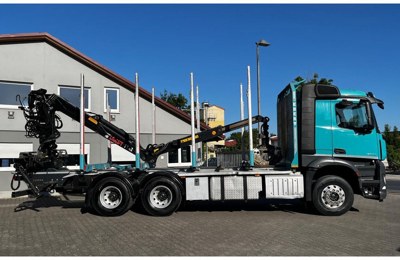 Mercedes-Benz Arocs 2653 - Nákladné vozidlo na prepravu dreva: obrázok 4 Mercedes-Benz Arocs 2653 - Nákladné vozidlo na prepravu dreva: obrázok 4