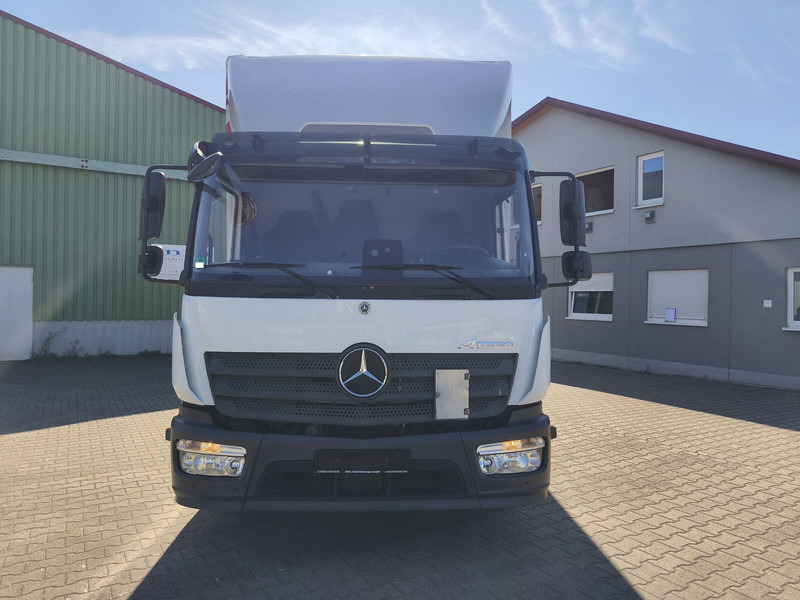 Mercedes-Benz Atego 1223 - Skříňový nákladní auto: obrázok 3 Mercedes-Benz Atego 1223 - Skříňový nákladní auto: obrázok 3