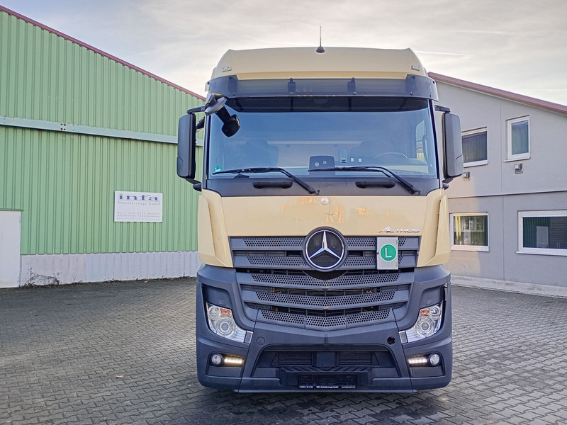 Mercedes-Benz Actros 1845 - Ťahač: obrázok 3 Mercedes-Benz Actros 1845 - Ťahač: obrázok 3