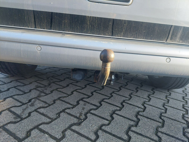 Minibus, Mikrobus Volkswagen Transporter Multivan AHK Doppelklima Tisch Leder 7-Sitzer: obrázok 8