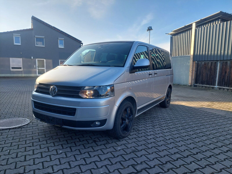 Volkswagen Transporter Multivan AHK Doppelklima Tisch Leder 7-Sitzer - Minibus, Mikrobus: obrázok 1 Volkswagen Transporter Multivan AHK Doppelklima Tisch Leder 7-Sitzer - Minibus, Mikrobus: obrázok 1