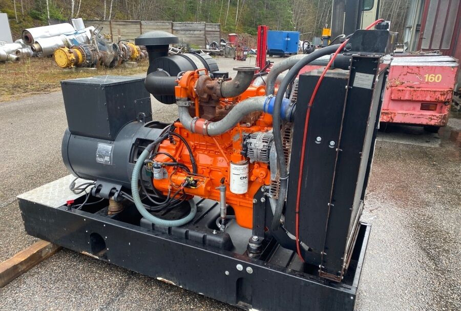 Diversen ECP34 2S4 - Iveco Engine,126kVA,New oils, filters, Mecc Alte ECP34 2S4 - Elektrický generátor: obrázok 2 Diversen ECP34 2S4 - Iveco Engine,126kVA,New oils, filters, Mecc Alte ECP34 2S4 - Elektrický generátor: obrázok 2