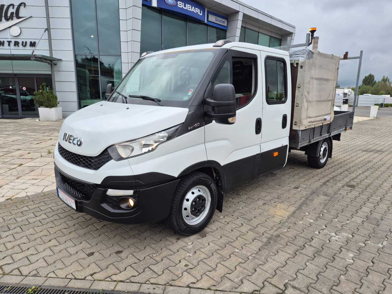 Iveco Daily 35 35S15 / Doka / 1 Owner / LOW KM / 7 Seats - Dodávka valník: obrázok 1 Iveco Daily 35 35S15 / Doka / 1 Owner / LOW KM / 7 Seats - Dodávka valník: obrázok 1