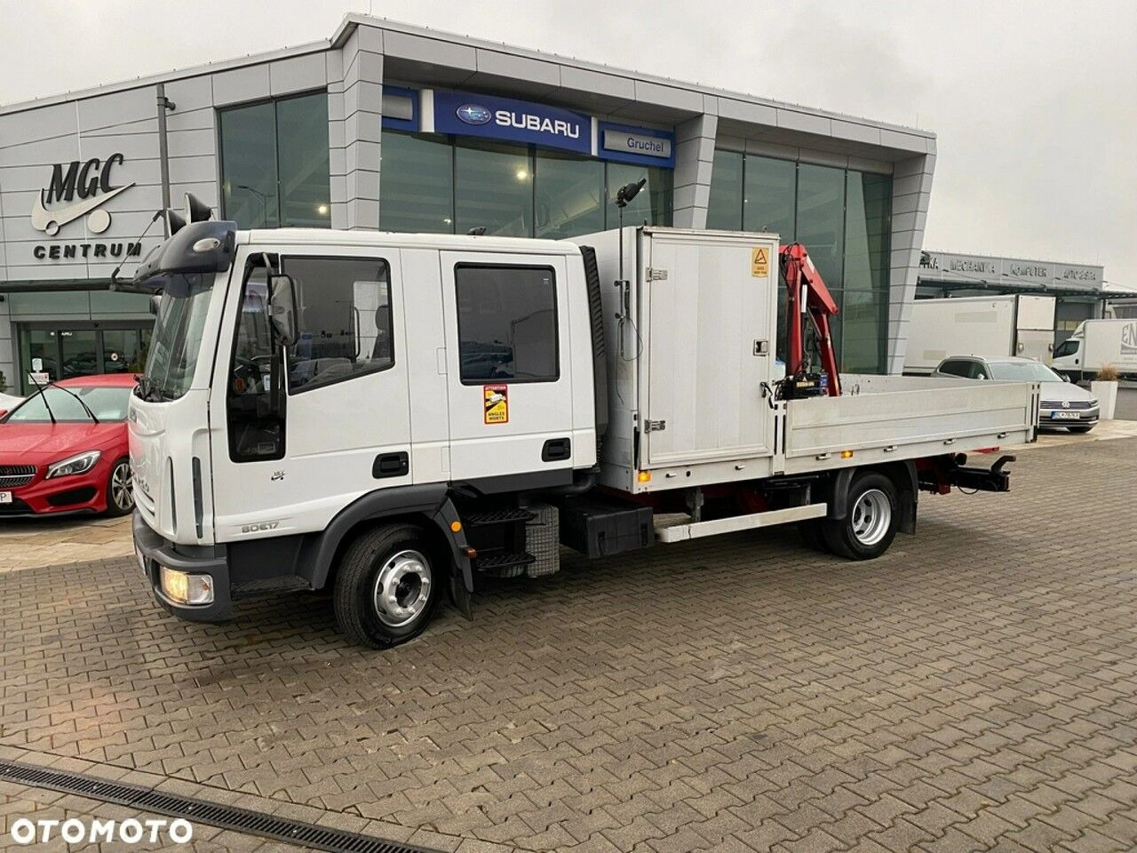 Iveco Eurocargo ML80E17 / HDS HMF / 1 Owner / Doka - Valníkový/ Plošinový nákladný automobil, Auto s hydraulickou rukou: obrázok 3 Iveco Eurocargo ML80E17 / HDS HMF / 1 Owner / Doka - Valníkový/ Plošinový nákladný automobil, Auto s hydraulickou rukou: obrázok 3