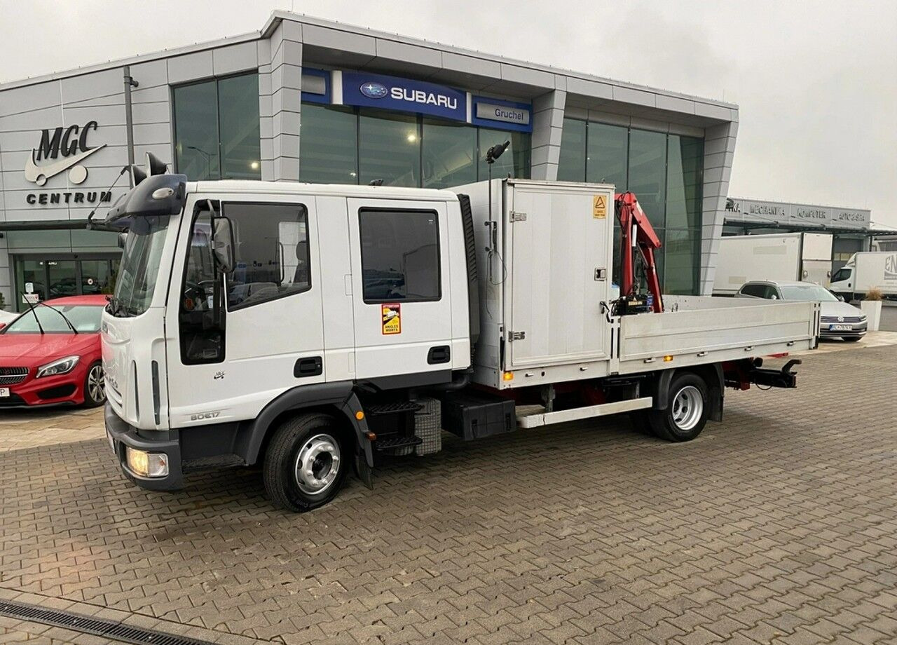 Iveco Eurocargo ML80E17 - Valníkový/ Plošinový nákladný automobil, Auto s hydraulickou rukou: obrázok 1 Iveco Eurocargo ML80E17 - Valníkový/ Plošinový nákladný automobil, Auto s hydraulickou rukou: obrázok 1