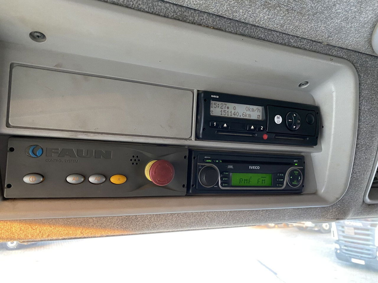 Auto na odvoz odpadu Iveco Stralis 330 EEV: obrázok 27 Auto na odvoz odpadu Iveco Stralis 330 EEV: obrázok 27