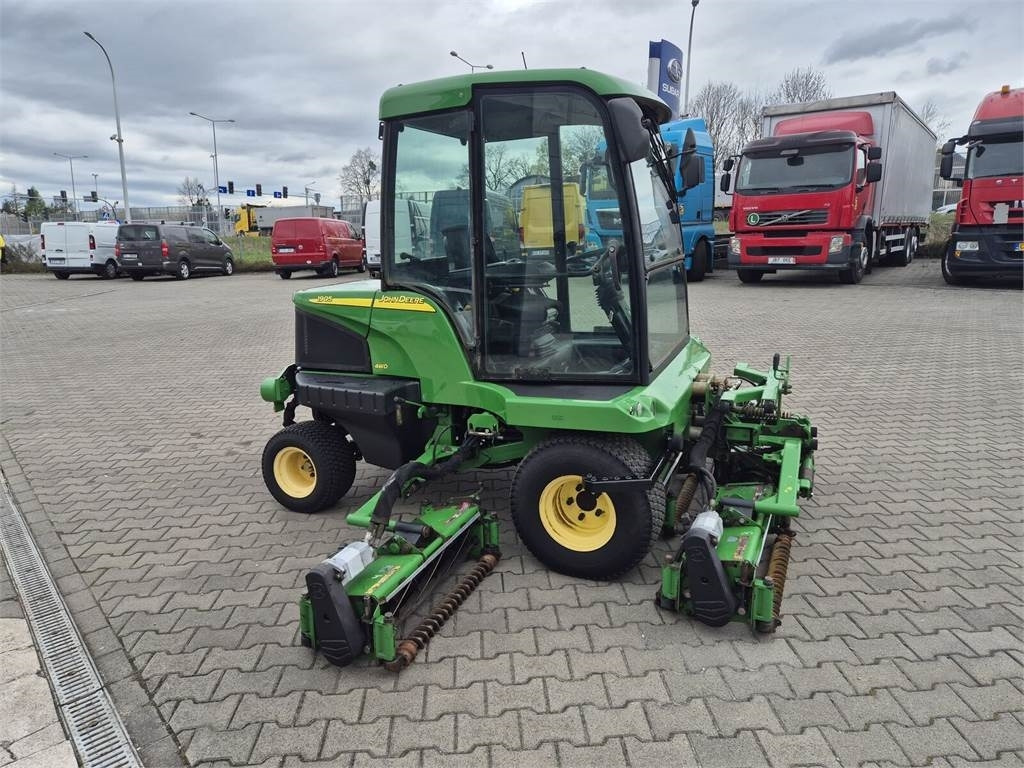 John Deere 1905 4WD / 2010 / SERVICED / CABIN! - Záhradná kosačka: obrázok 5 John Deere 1905 4WD / 2010 / SERVICED / CABIN! - Záhradná kosačka: obrázok 5