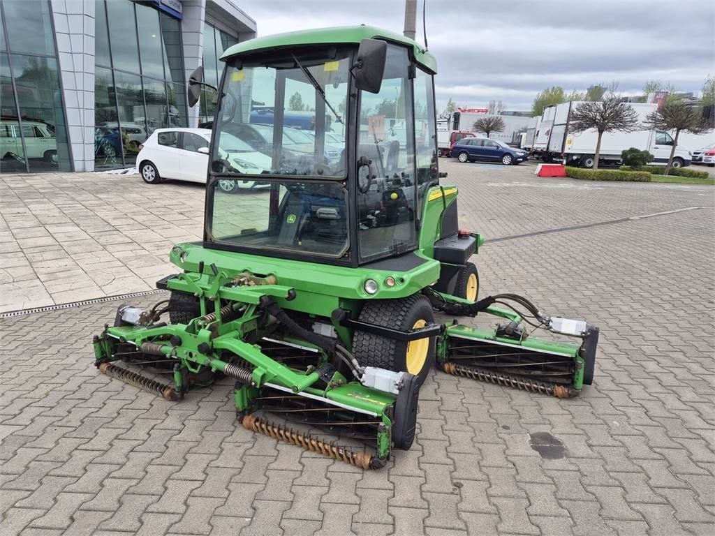 John Deere 1905 4WD / 2010 / SERVICED / CABIN! - Záhradná kosačka: obrázok 2 John Deere 1905 4WD / 2010 / SERVICED / CABIN! - Záhradná kosačka: obrázok 2
