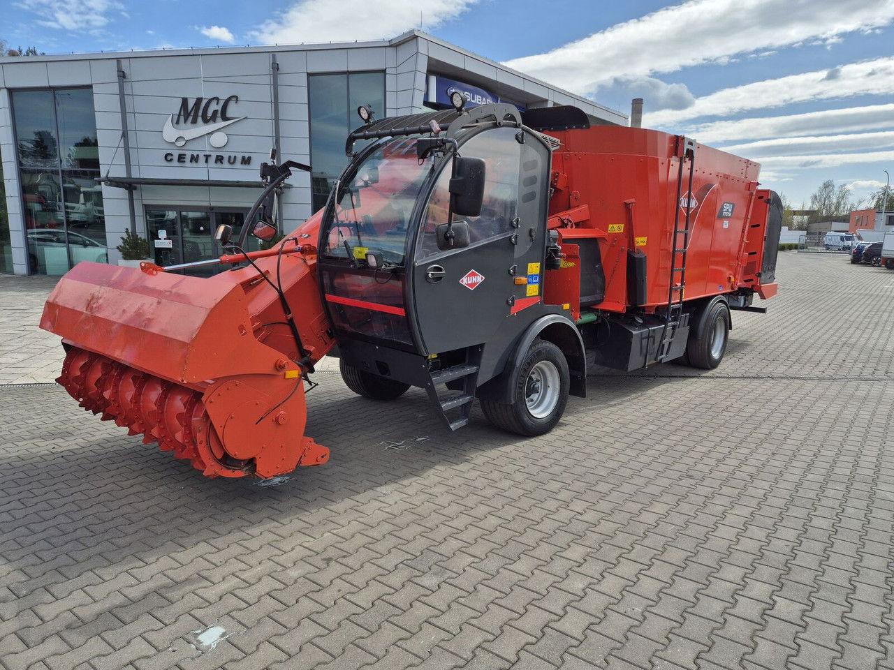 Kuhn SPW 22 Intense / LOW MTH / 1 Owner / Works Great - Kŕmny voz: obrázok 2 Kuhn SPW 22 Intense / LOW MTH / 1 Owner / Works Great - Kŕmny voz: obrázok 2