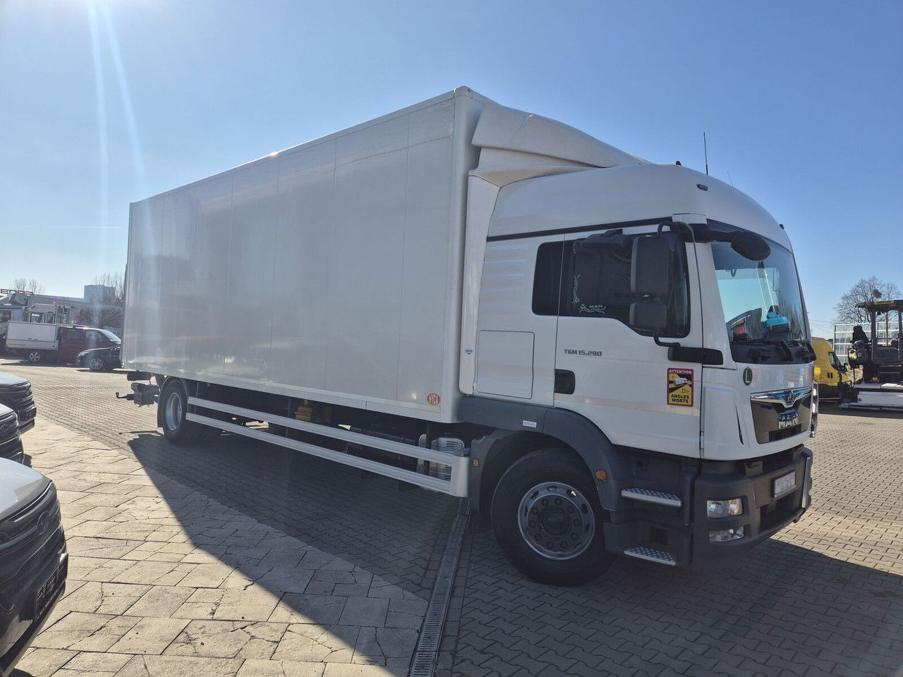 MAN TGM 15.290 High Container / Serviced / 1 Owner - Skříňový nákladní auto: obrázok 5 MAN TGM 15.290 High Container / Serviced / 1 Owner - Skříňový nákladní auto: obrázok 5