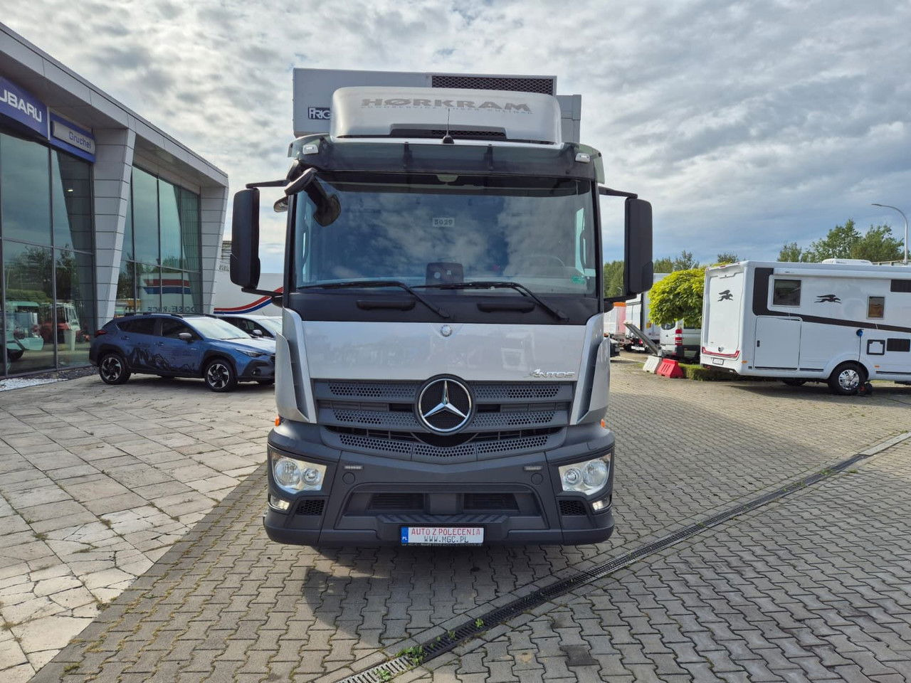 Mercedes-Benz Antos 2532 L - Chladirenské nákladné vozidlo: obrázok 4 Mercedes-Benz Antos 2532 L - Chladirenské nákladné vozidlo: obrázok 4