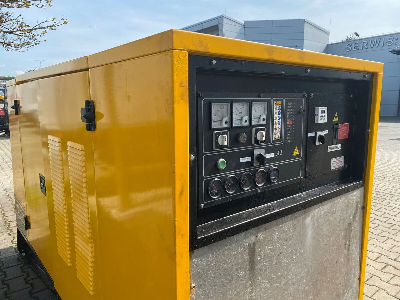 SDMO NS 60 W M, Silent generator 60kVA, 48KW NS 60 W M, Silent generator 60kVA, - Elektrický generátor: obrázok 1 SDMO NS 60 W M, Silent generator 60kVA, 48KW NS 60 W M, Silent generator 60kVA, - Elektrický generátor: obrázok 1