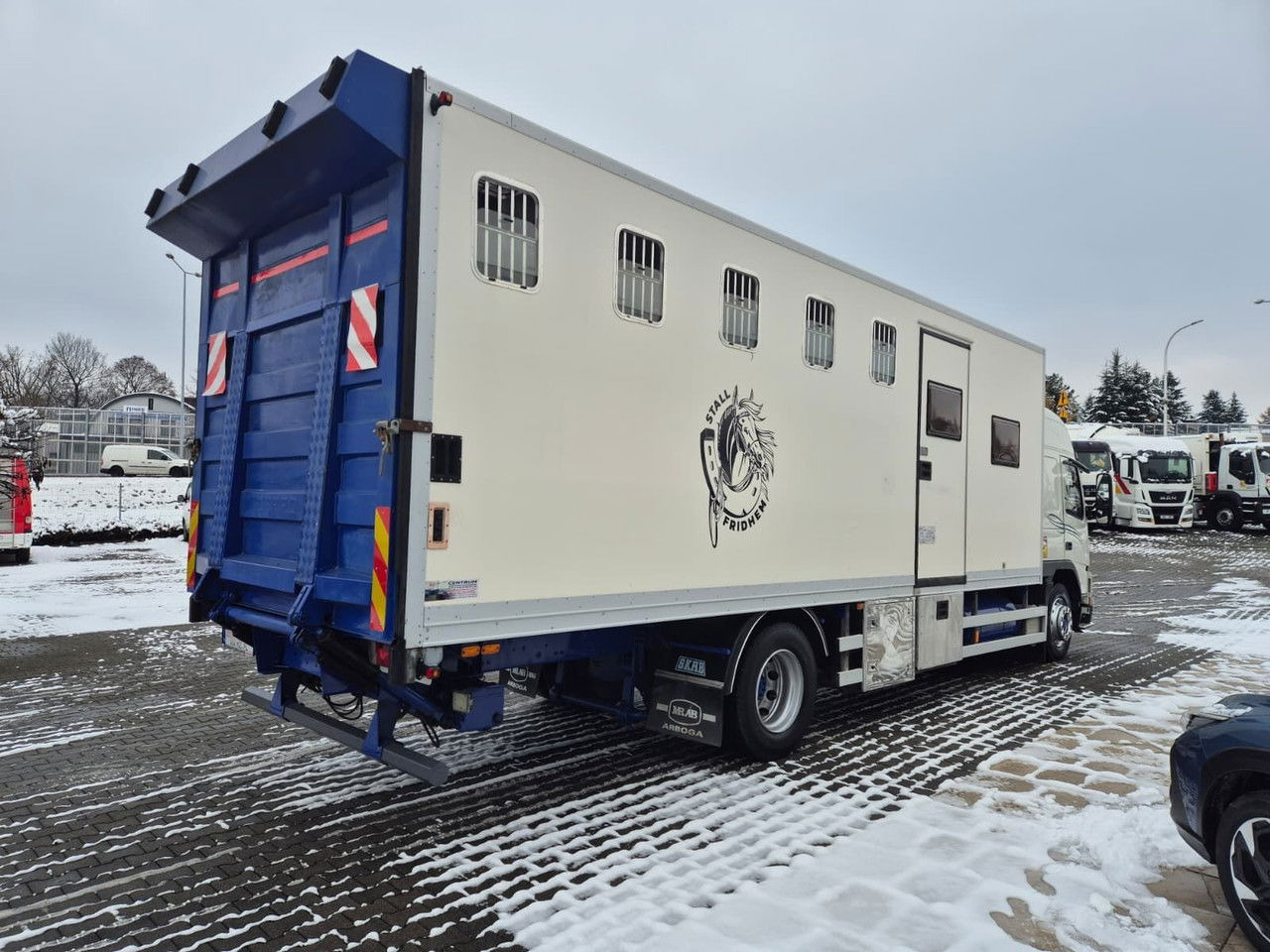 Leasing VOLVO FM 7 5 Horses / 3 People Live Cabin / 1 Owner / Serviced VOLVO FM 7 5 Horses / 3 People Live Cabin / 1 Owner / Serviced: obrázok 7
