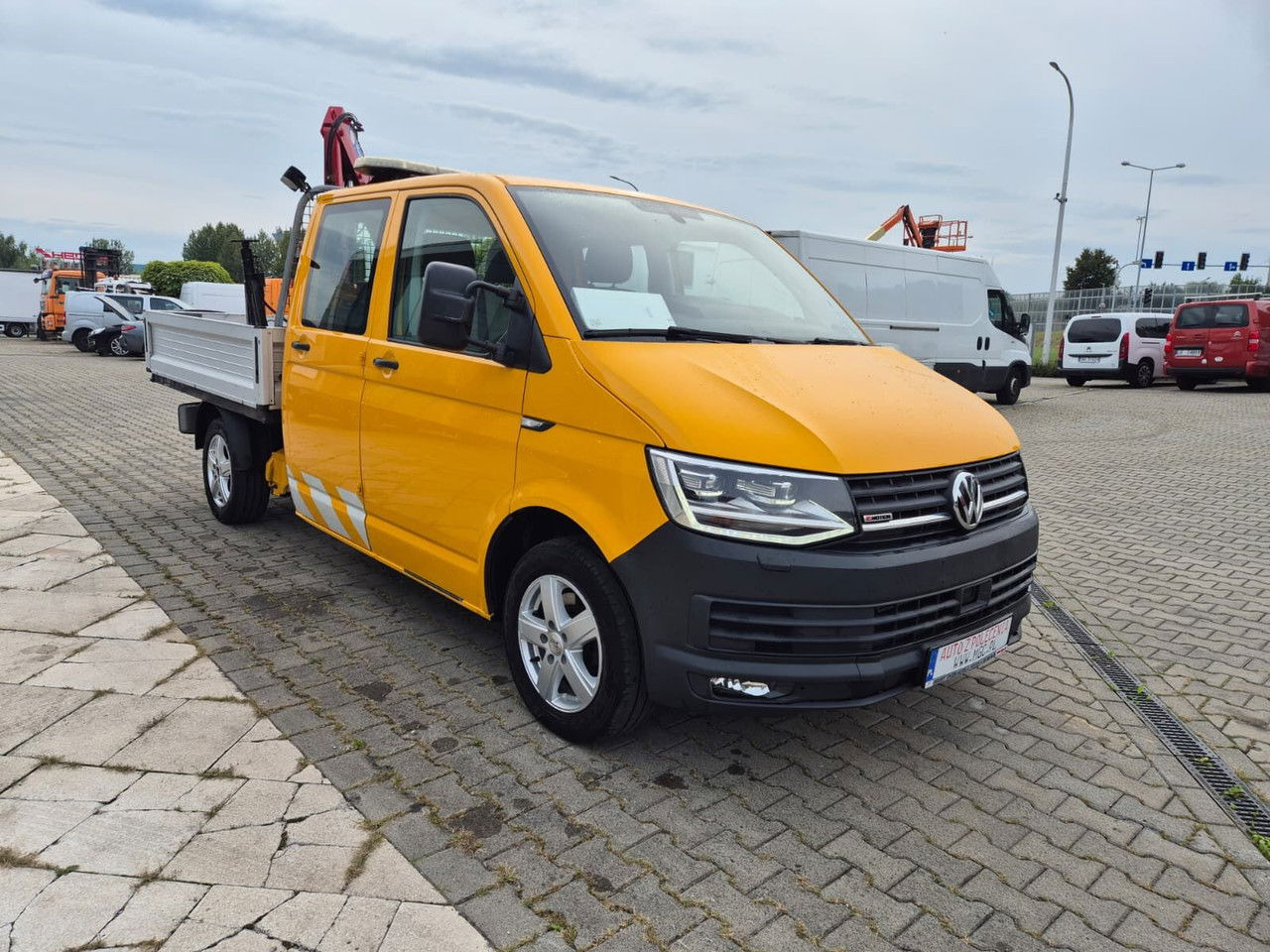 Volkswagen Transporter T6 / 4X4 / Long / Doka / NEW Service - Dodávka valník: obrázok 4 Volkswagen Transporter T6 / 4X4 / Long / Doka / NEW Service - Dodávka valník: obrázok 4