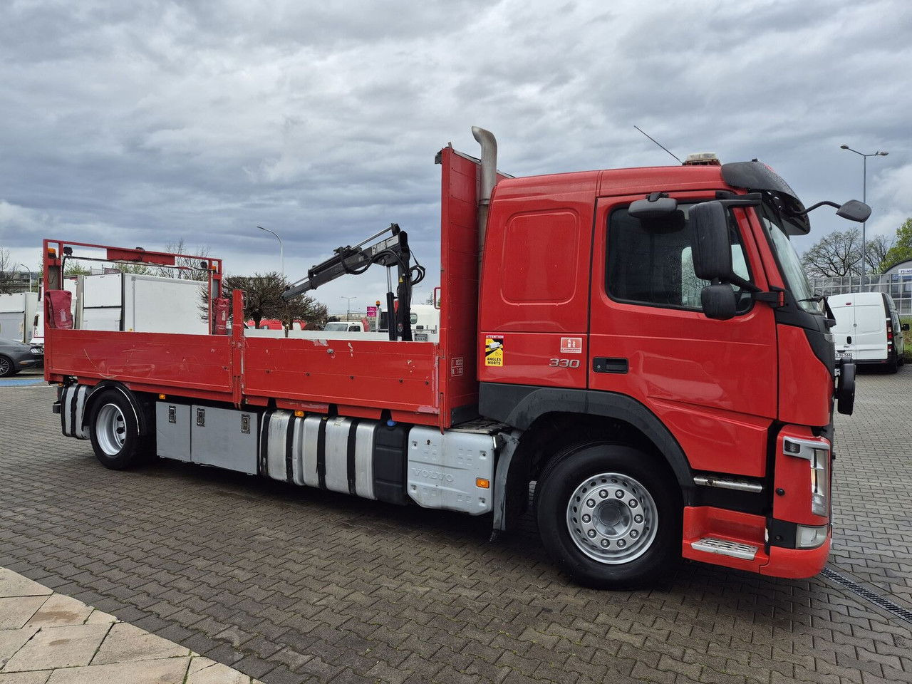 Volvo FM 330 Webasto / HDS Hiab / 1 Owner - Valníkový/ Plošinový nákladný automobil, Auto s hydraulickou rukou: obrázok 5 Volvo FM 330 Webasto / HDS Hiab / 1 Owner - Valníkový/ Plošinový nákladný automobil, Auto s hydraulickou rukou: obrázok 5